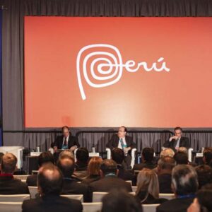 OPORTUNIDADES DE INVERSIÓN EN EL PERÚ (Día Central de Exposiciones - Ejecutivos Globales)